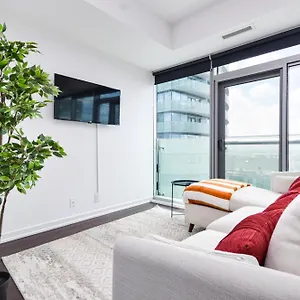 downtown-condo-near-cn-tower-scotiabank-arena.hotelstorontoontario.org/